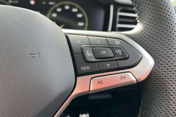 Volkswagen Touareg 3.0 V6 TSI eHybrid 4Motion R 5dr Tip Auto