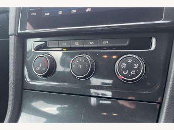 Volkswagen Golf 1.5 TSI EVO SE [Nav] 5dr DSG