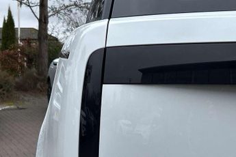 Land Rover Range Rover 3.0 D350 HSE 4dr Auto