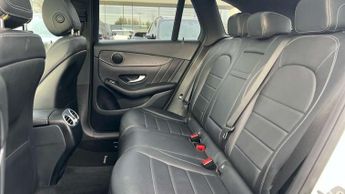 Mercedes-Benz GLC GLC 220d 4Matic AMG Line Premium 5dr 9G-Tronic