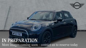 MINI Hatchback 5dr 1.5 Cooper Classic 5dr Auto [Comfort/Nav Pack]
