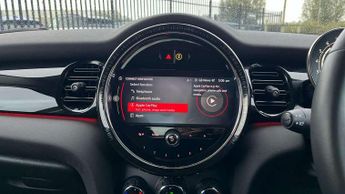 MINI Hatchback 5dr 1.5 Cooper Classic 5dr Auto [Comfort/Nav Pack]