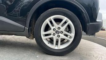 Toyota C-HR 1.8 Hybrid Icon 5dr CVT