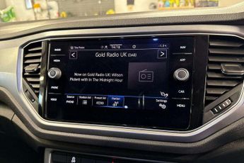 Volkswagen T-Roc 1.5 TSI EVO Active 5dr DSG