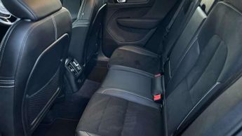 Volvo XC40 Recharge 1.5 T4 Recharge PHEV R DESIGN 5dr Auto