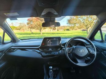 Toyota C-HR 1.8 Hybrid Icon 5dr CVT