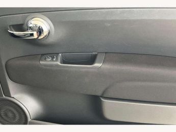Fiat 500 0.9 TwinAir Lounge 3dr Dualogic