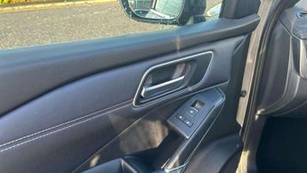 Nissan Qashqai 1.3 DiG-T MH 158 Tekna 5dr 4WD Xtronic