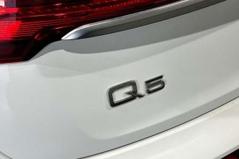 Audi Q5 40 TDI Quattro S Line 5dr S Tronic