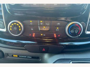 Ford Transit Custom 2.0 EcoBlue 130ps Low Roof Limited Van Auto