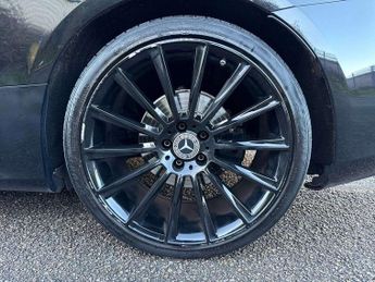 Mercedes-Benz E-Class Cabriolet E220d AMG Line 2dr 9G-Tronic