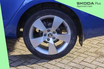 Skoda Octavia Estate 1.5 TSI SE Drive 5dr DSG