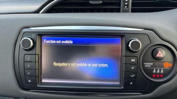 Toyota Yaris 1.5 Hybrid Icon 5dr CVT