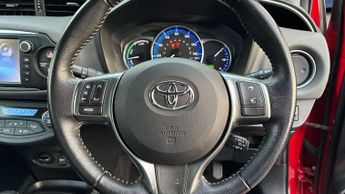 Toyota Yaris 1.5 Hybrid Icon 5dr CVT