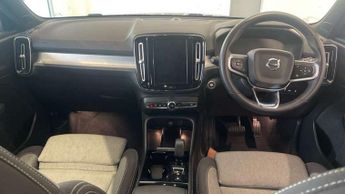 Volvo XC40 Recharge 1.5 T4 Recharge PHEV Plus Dark 5dr Auto