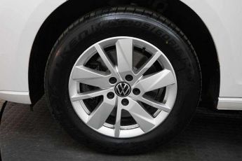 Volkswagen Caddy 1.5 TSI 114PS Commerce Pro Van DSG