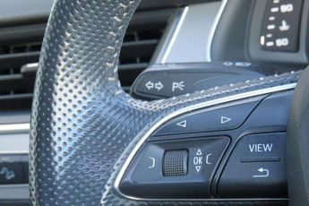 Audi Q7 50 TDI Quattro S Line 5dr Tiptronic