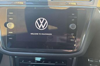 Volkswagen Tiguan 2.0 TDI R-Line 5dr DSG