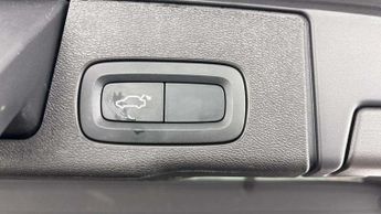 Volvo XC60 2.0 B5P Core 5dr AWD Geartronic