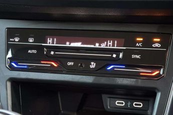 Volkswagen Polo 1.0 TSI Style 5dr