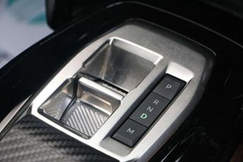 Peugeot 208 1.2 Hybrid 100 Allure 5dr e-DSC6