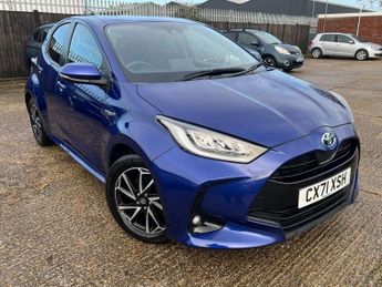 Toyota Yaris 1.5 Hybrid Design 5dr CVT