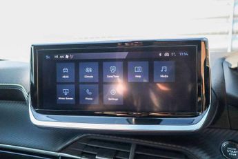 Peugeot 2008 1.2 Hybrid 136 GT 5dr e-DSC6