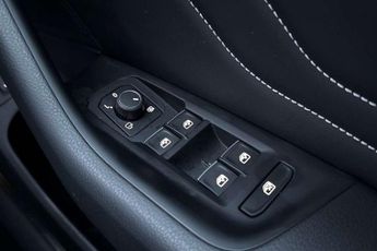 Volkswagen Passat Estate 1.5 TSI EVO R-Line 5dr DSG