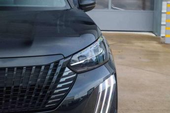 Peugeot 2008 1.2 Hybrid 136 GT 5dr e-DSC6