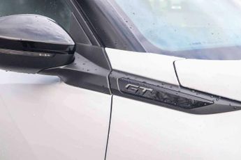 Peugeot 2008 1.2 Hybrid 136 GT 5dr e-DSC6