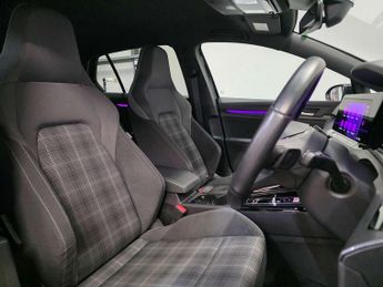 Volkswagen Golf 2.0 TDI 200 GTD 5dr DSG