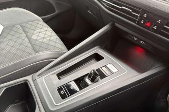 Volkswagen Golf 1.5 eTSI 150 R-Line 5dr DSG