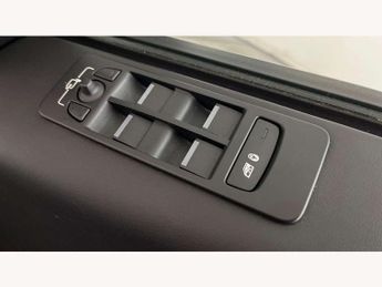 Land Rover Discovery Sport 1.5 P300e R-Dynamic HSE 5dr Auto [5 Seat]