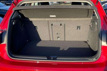 Volkswagen Golf 1.5 eTSI 150 Life 5dr DSG