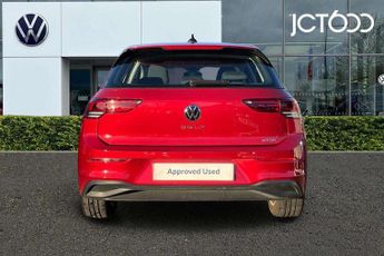 Volkswagen Golf 1.5 eTSI 150 Life 5dr DSG