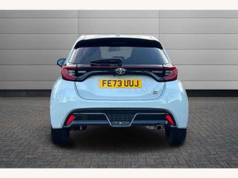 Toyota Yaris 1.5 Hybrid GR Sport 5dr CVT