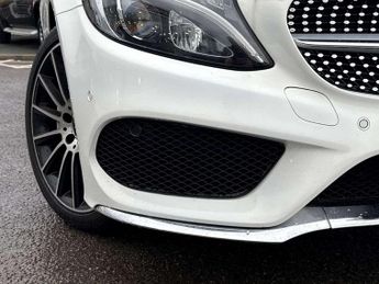 Mercedes-Benz C-Class C220d 4Matic AMG Line Premium Plus 4dr Auto
