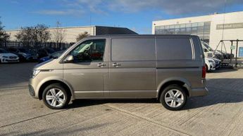 Volkswagen Transporter 2.0 BiTDI 204 Highline Van DSG
