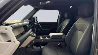 Land Rover Defender 3.0 D250 Hard Top Auto