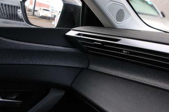 Peugeot 308 SW 1.2 PureTech Allure 5dr EAT8