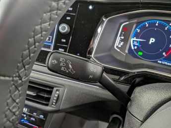 Volkswagen Polo 1.0 TSI 110 R-Line 5dr DSG