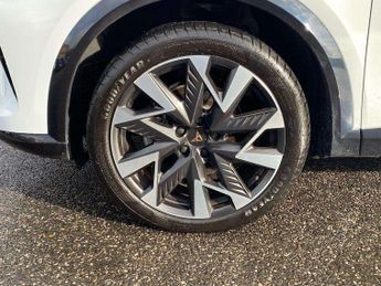 Cupra Formentor 1.5 eHybrid 204 V2 5dr DSG