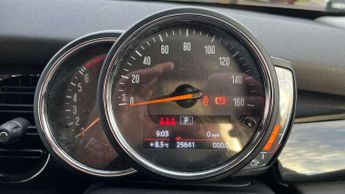 MINI Hatchback 5dr 1.5 Cooper Classic 5dr Auto