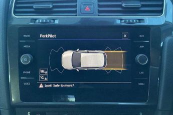 Volkswagen e-Golf 99kW e-Golf 35kWh 5dr Auto