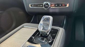 Volvo XC90 2.0 B5P Ultra Dark 5dr AWD Geartronic
