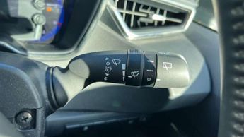 Toyota Corolla 1.8 VVT-i Hybrid Icon 5dr CVT