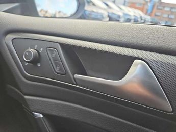 Volkswagen Golf GTI 2.0 TSI 290 GTI TCR 5dr DSG