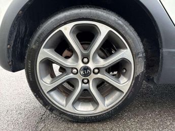 Kia Picanto 1.25 X-Line 5dr Auto