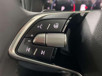 Skoda Karoq 1.5 TSI SE Edition 5dr DSG