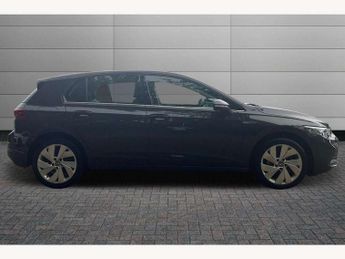 Volkswagen Golf 1.5 eTSI 150 Style 5dr DSG